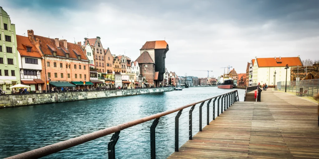 Dzielnice Gdańska - Analiza tożsamości, urbanistyki i potencjału społecznego